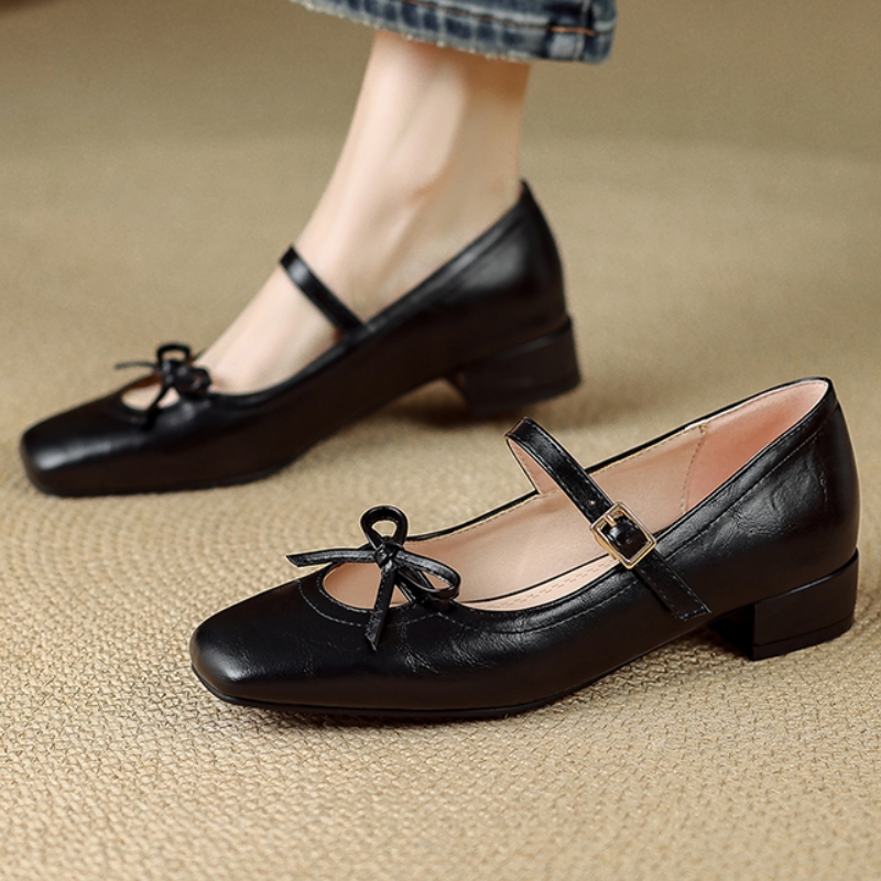 Women Shoes Black - أحذية ماري جين كلاسيكية للنساء بكعب