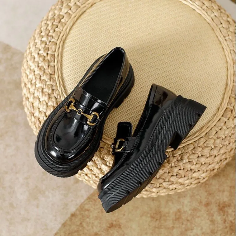 Women Shoes Quick Delivery - حذاء نسائي غير رسمي بكعب متوسط