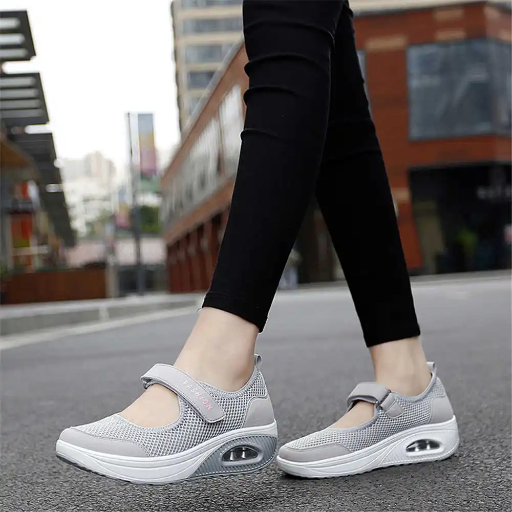 Women Shoes Types Name - 36-41 أحذية رياضية ملونة للموسم ديمي