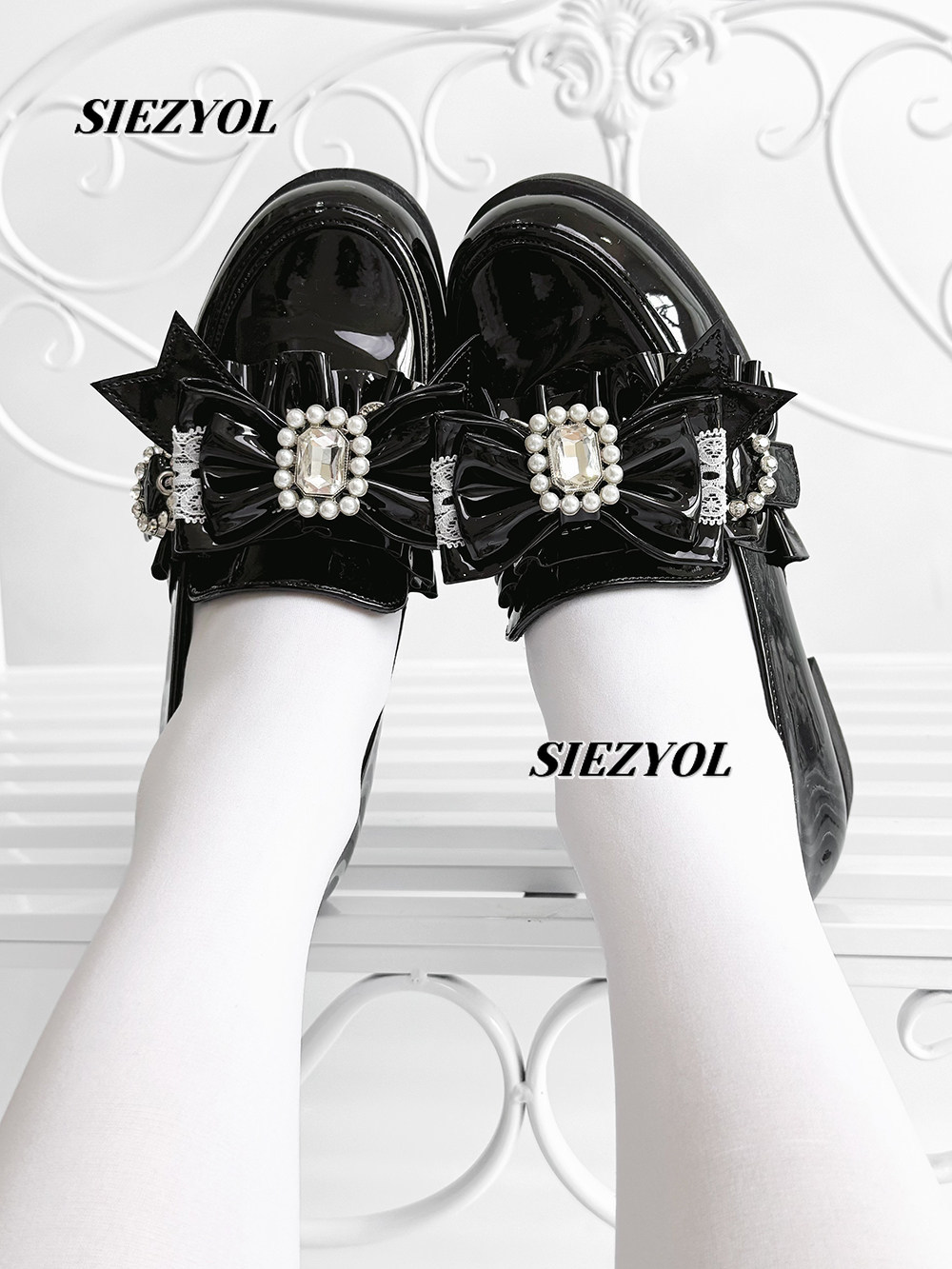 أحذية جلدية كاجوال على الطراز  - مراجعة Women Shoes With Heels وسعره