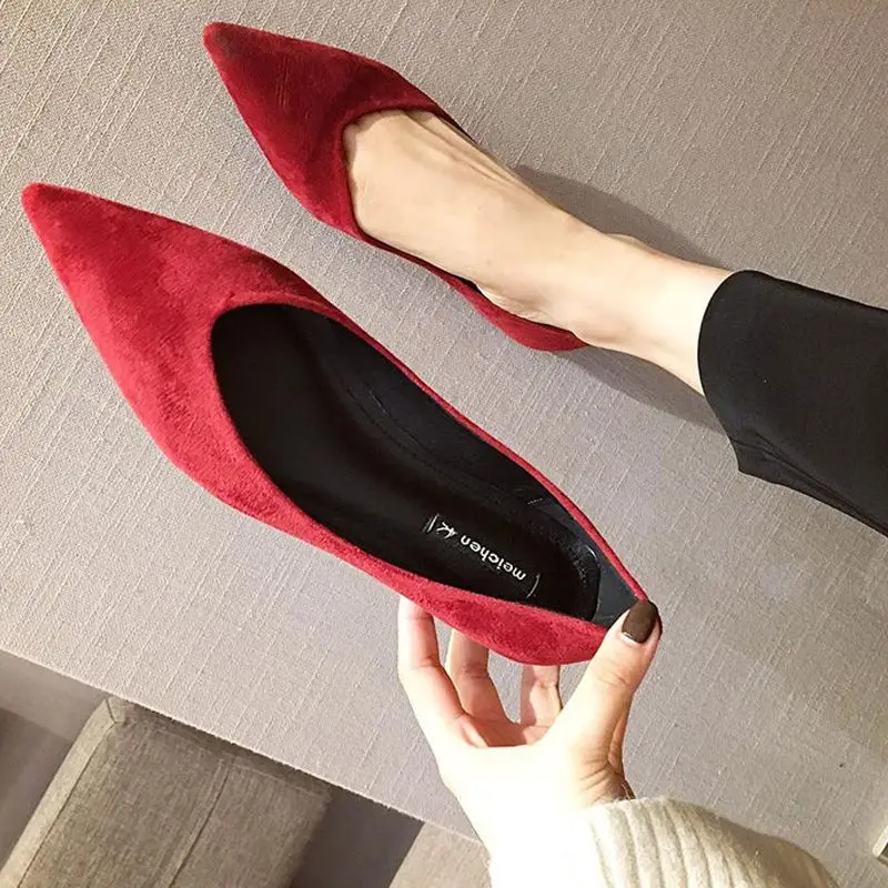 كعب منخفض مدبب للنساء ، أحذية  - مراجعة Women Shoes Quick Delivery وسعره