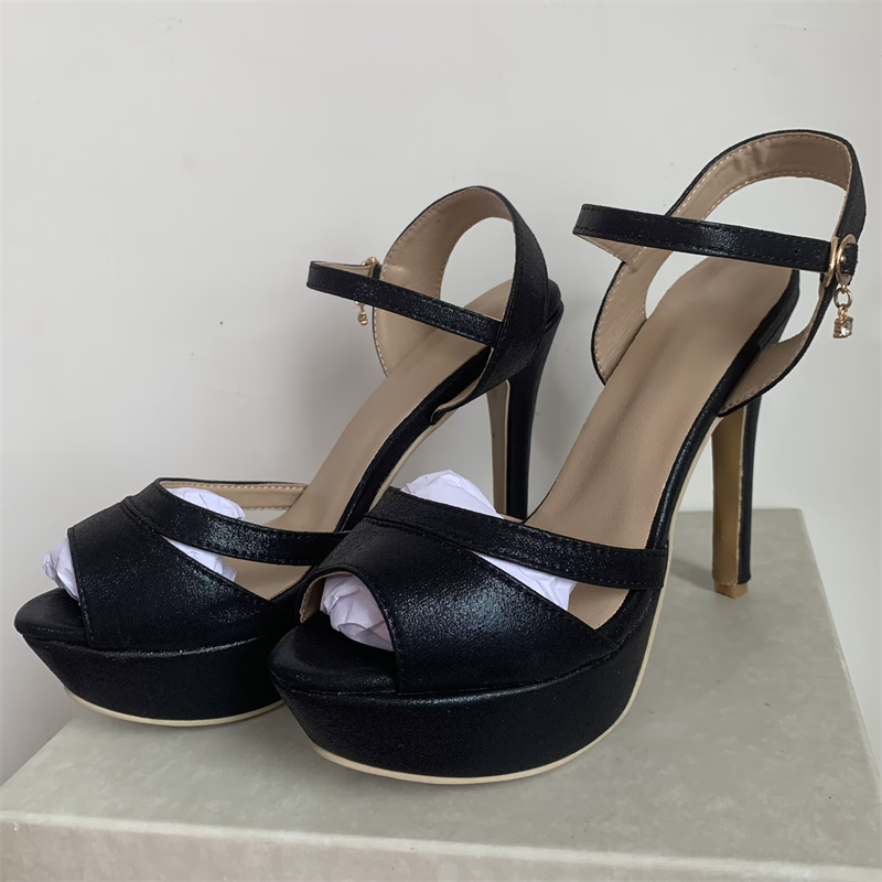 صنادل نسائية عصرية صيفية مثيرة - مراجعة Women'S Shoes Veja وسعره