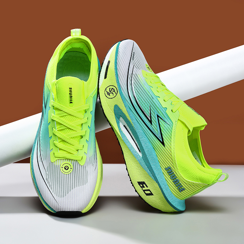 أحذية رياضية جديدة للرجال والن - مراجعة Women'S Shoes Vibram وسعره
