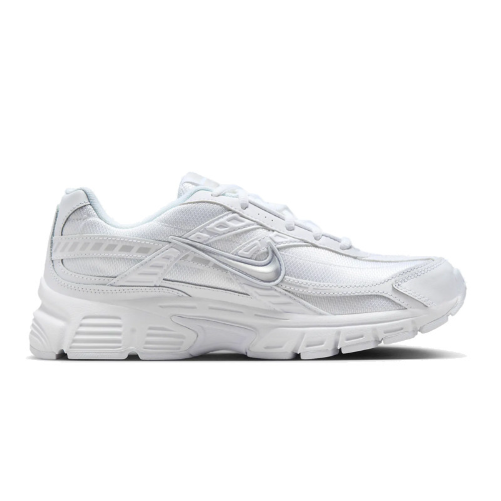 حذاء الجري الرياضي للسيدات من  - مراجعة Women Shoes Nike وسعره
