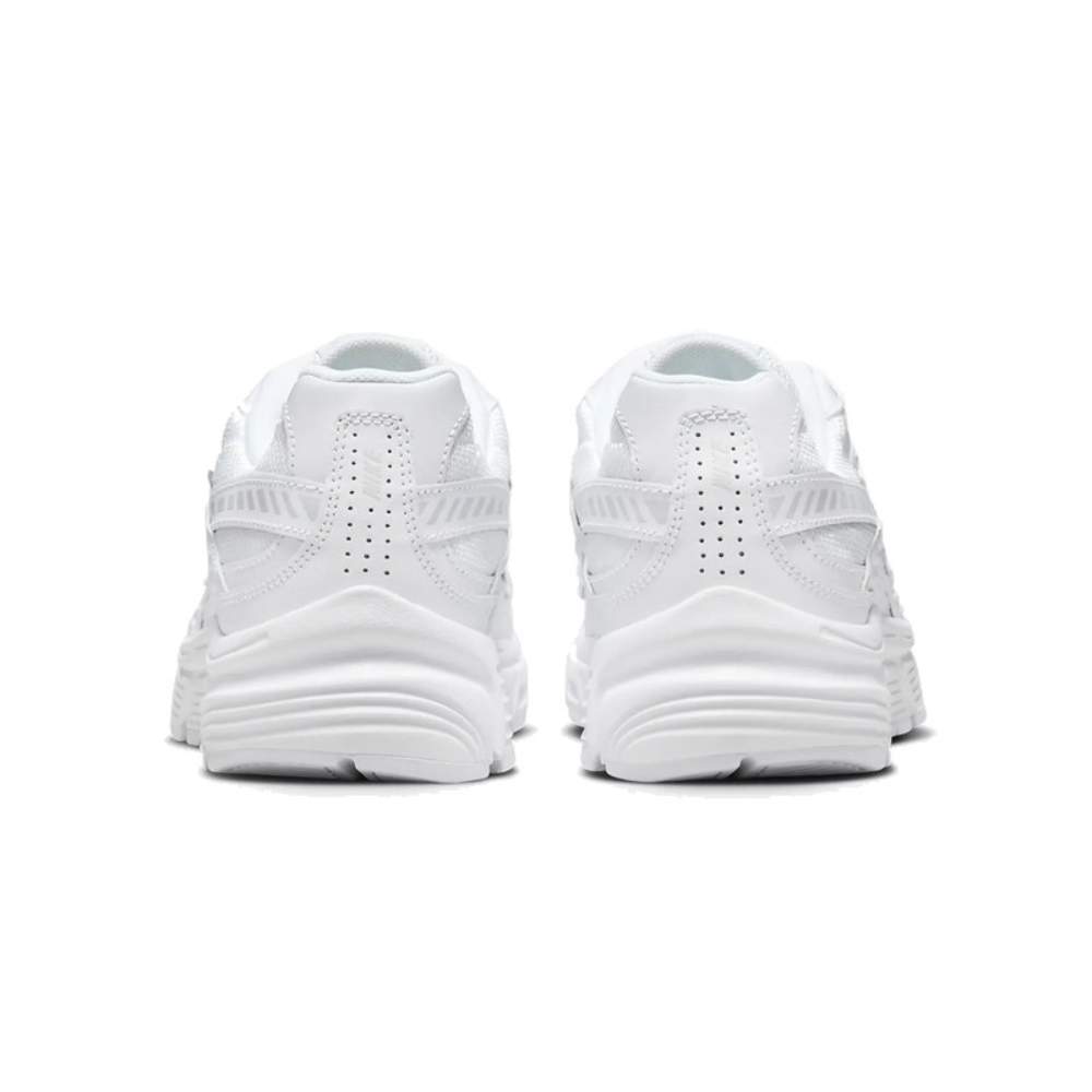 حذاء الجري الرياضي للسيدات من  - مراجعة Women Shoes Nike وسعره