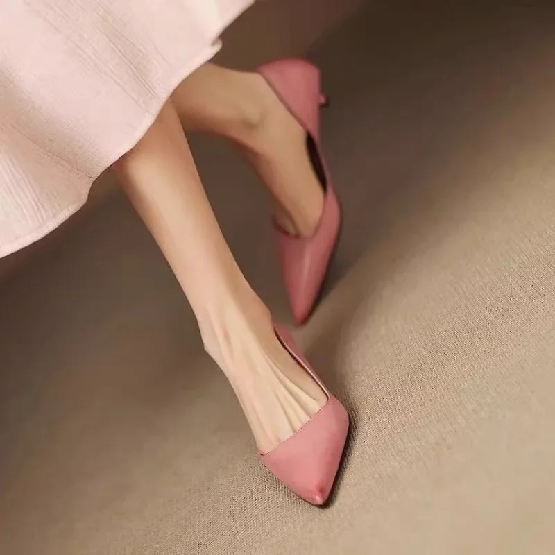 حذاء نسائي بكعب ستيليتو بمقدمة - مراجعة Women Shoes With Heels وسعره