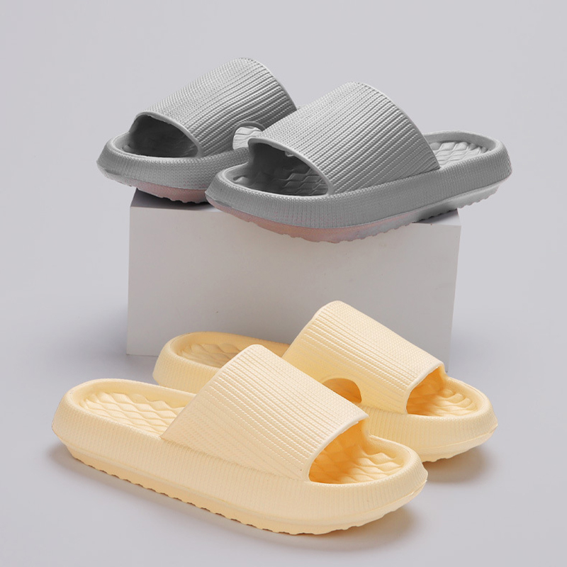 شباشب سحابية نسائية بنعل سميك  - مراجعة Women'S Shoes For Flat Feet وسعره